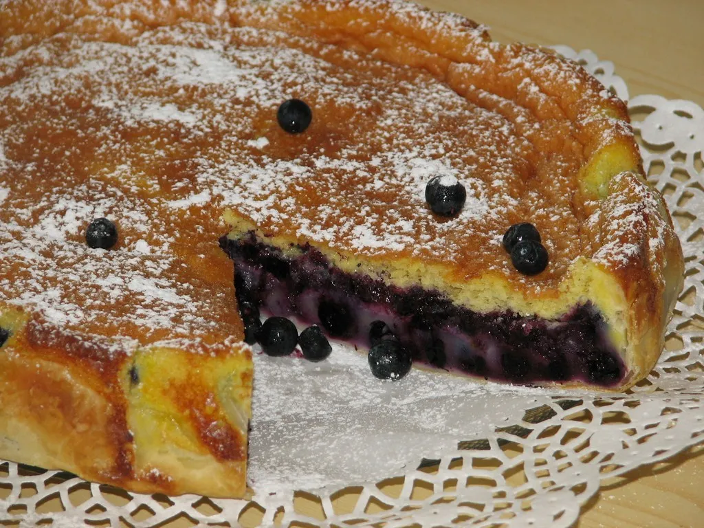Ciasto francuskie z jagodami
