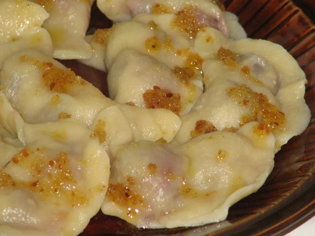 Pierogi z wiśniami