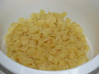 Sałatka kalafiorowo-czosnkowa do grilla - 3