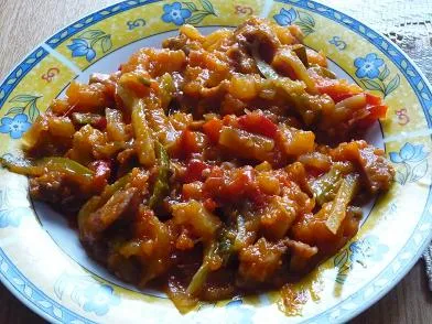 Bigos z cukinii