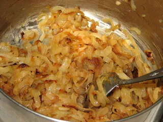 Zupa cebulowa krem z grzankami - 5