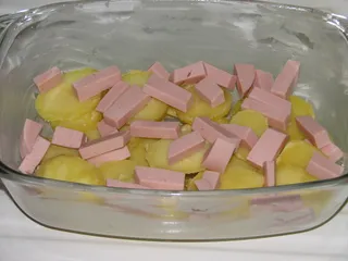 Zapiekanka ziemniaczana z mortadelą i pieczarkami - 8