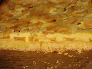 Kruche ciasto z brzoskwiniami i słodką masą mleczną - 3