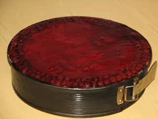 Tort serowo-wiśniowy z galaretką - 3