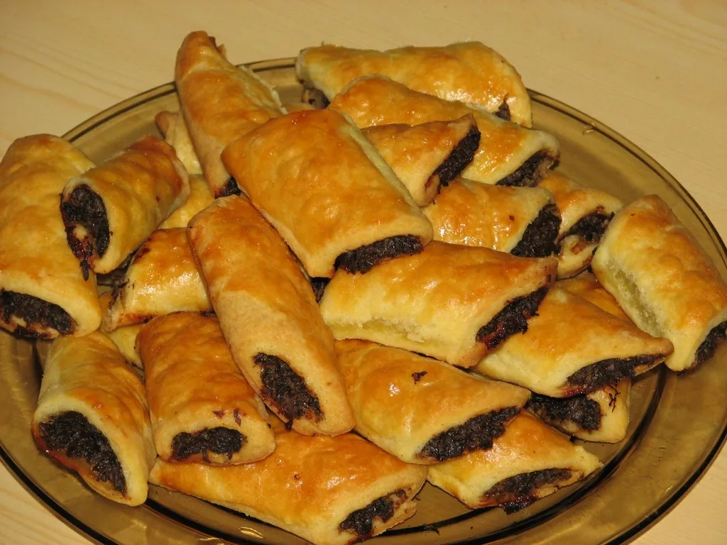 Kruche paszteciki z pieczarkami