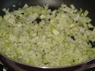 Kruche paszteciki z pieczarkami - 6