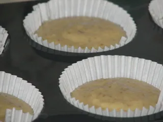 Orzechowe muffinki z lukrem - 12