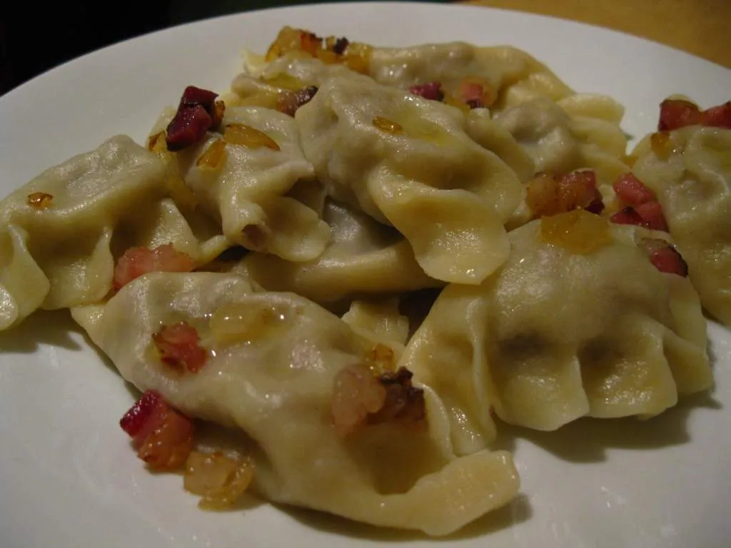Oszczędne pierogi z kapustą i mięsem