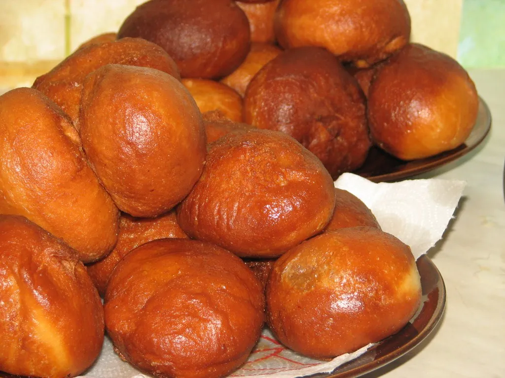 Pączki na gazowanej wodzie