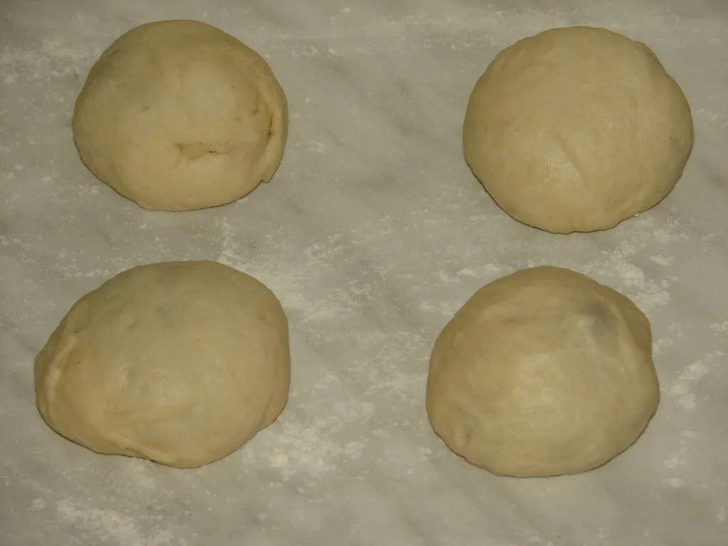 Pączki na gazowanej wodzie
