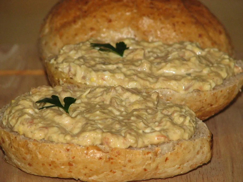 Pasta z wędzonego łososia