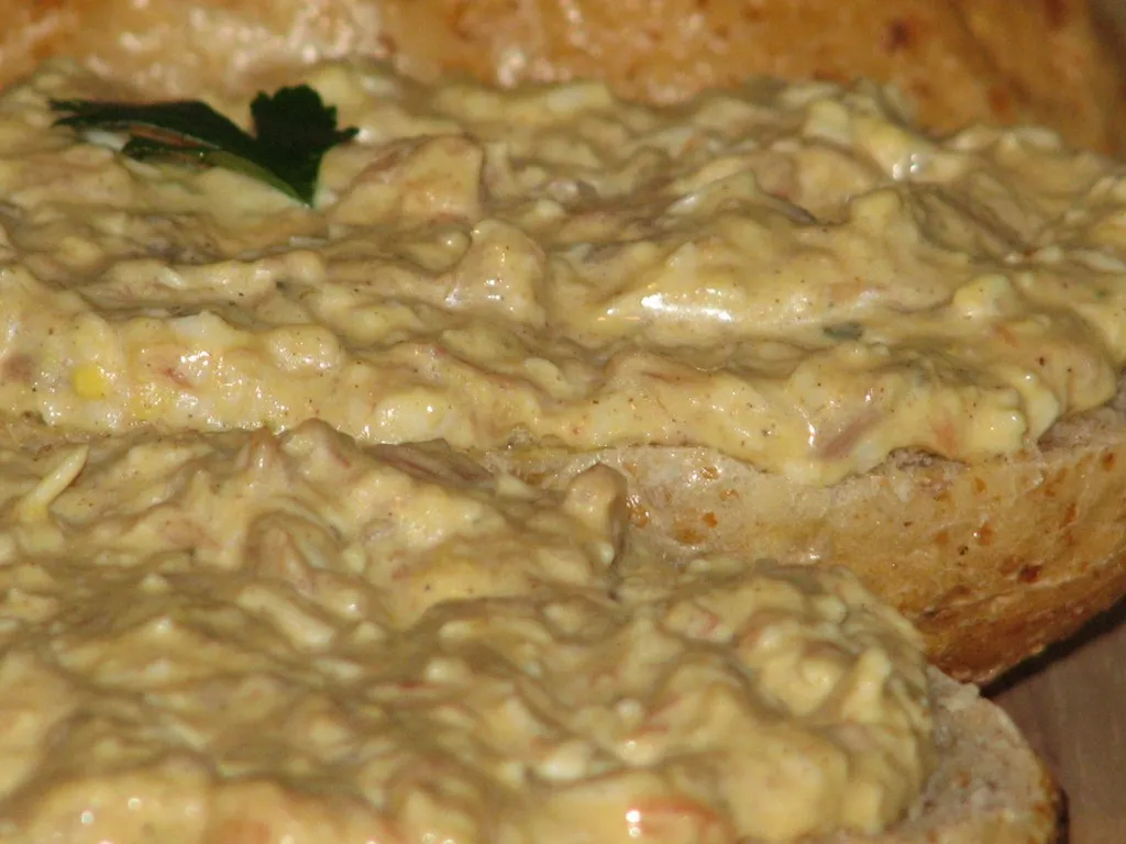 Pasta z wędzonego łososia