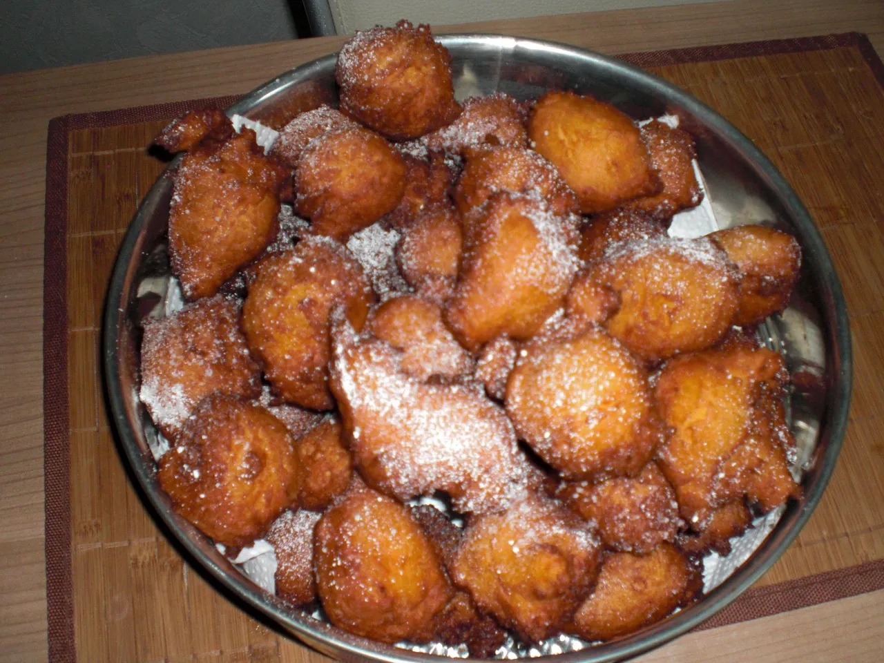 Serowe Mini-Pączki