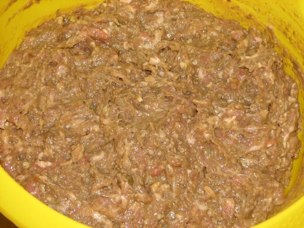Kotlety z mięsa mielonego i soczewicy