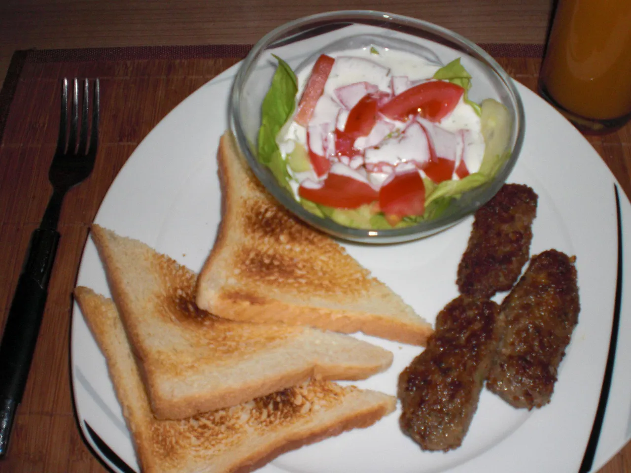 Cevapcici - paluszki z mięsa mielonego