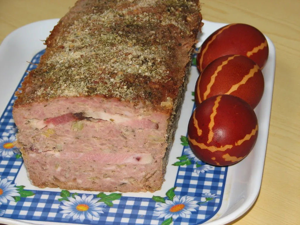 Warstwowa pieczeń z boczkiem