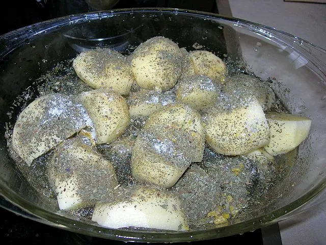 Ziemniaki w bazylii