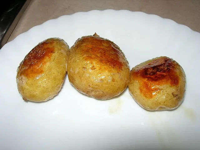 Młode ziemniaki z patelni