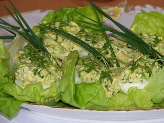 Jajka faszerowane szczypiorkiem - 2