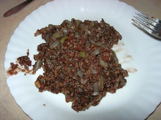 Krupnioki duszone w cebulce