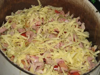 Szybka zapiekanka makaronowa z wędzonym kurczakiem - 9