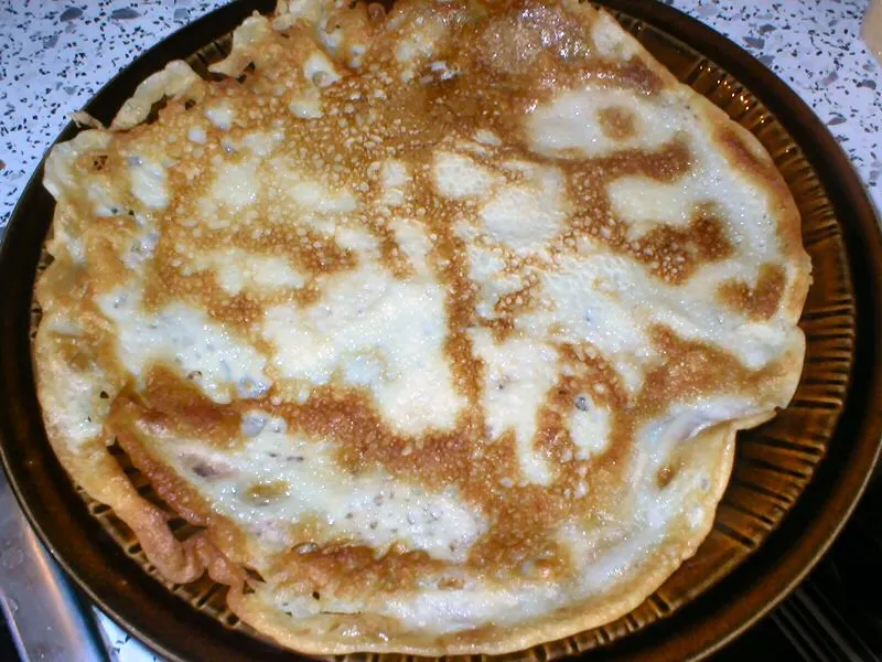 Zapiekane naleśniki z pieczarkami