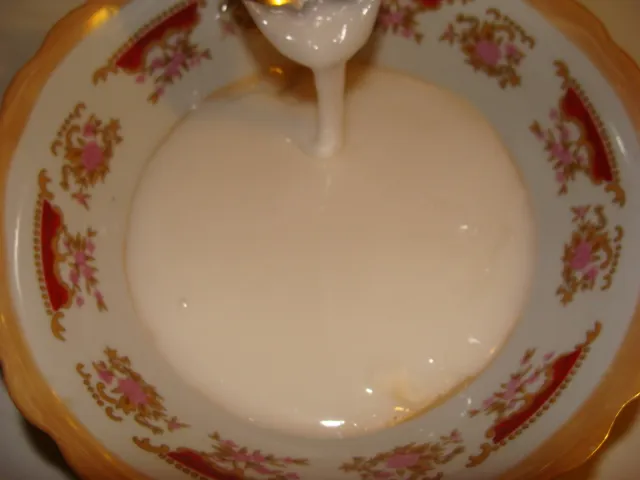 Lukier biały