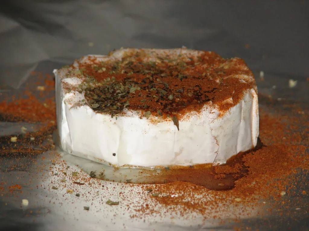 Camembert w ziołach z grilla