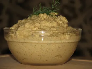 Pasta z ogórków kiszonych i łososia - 7