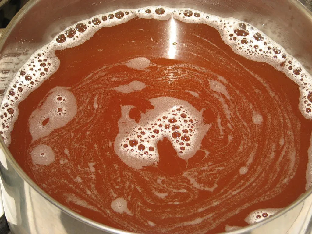 Syrop miodowo-sosnowy