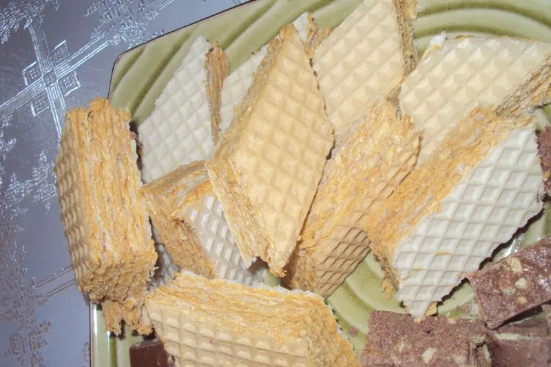 Wafle z budyniem