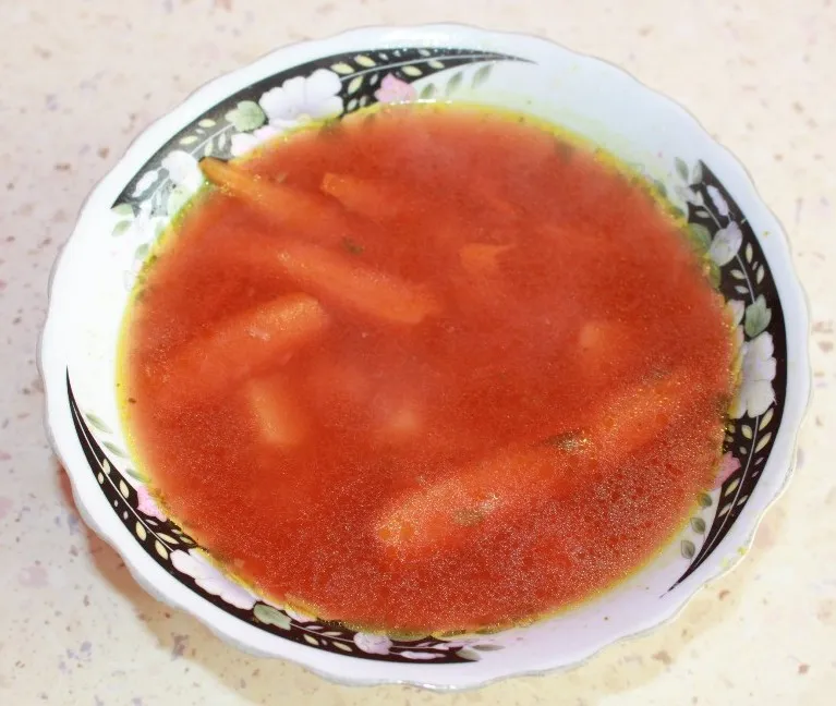 Pyszny barszczyk z warzywami