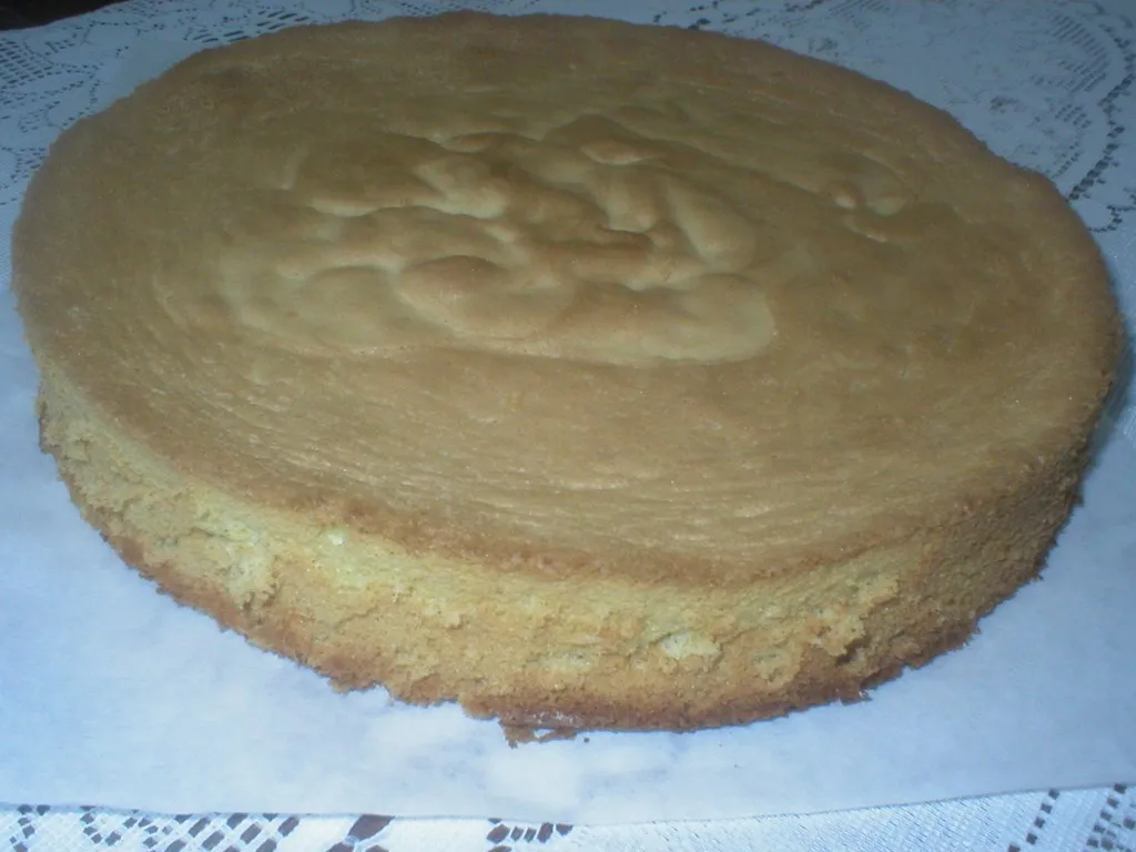 Tort kokosowy z ananasem