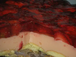 Budyniowiec na zimno z truskawkami - 13