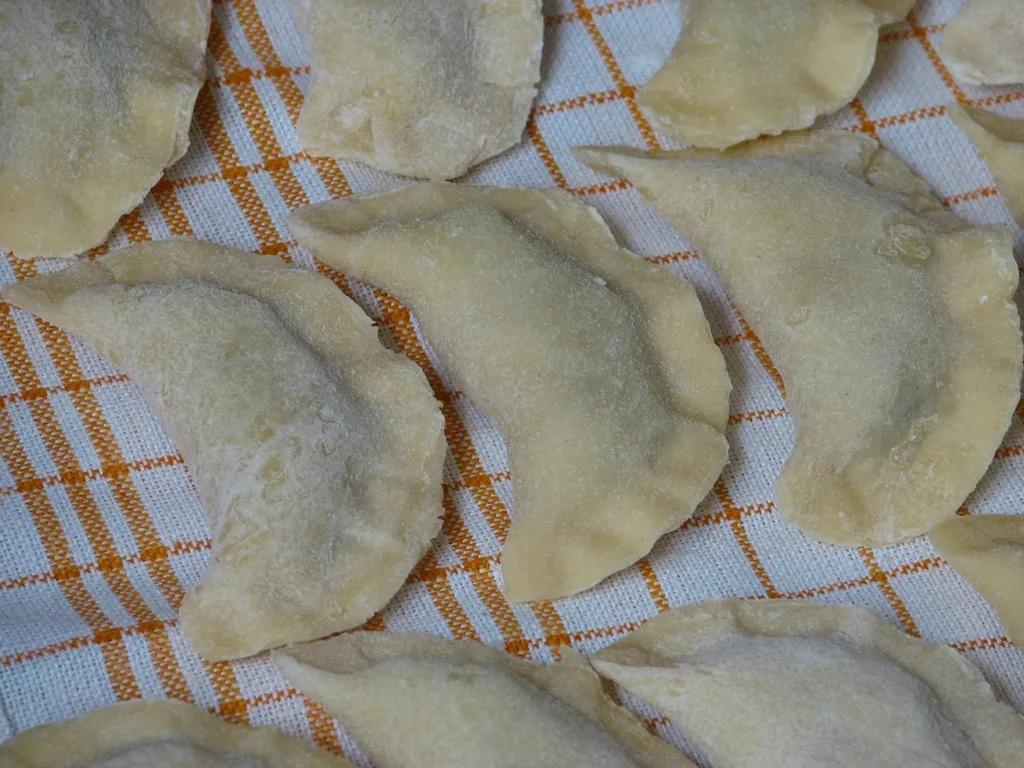 Pierogi z rabarbarem