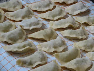 Pierogi z rabarbarem - 10