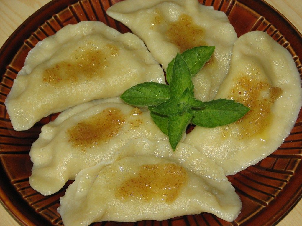 Pierogi z rabarbarem