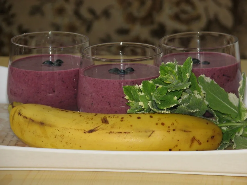 Koktajl jagodowo-bananowy