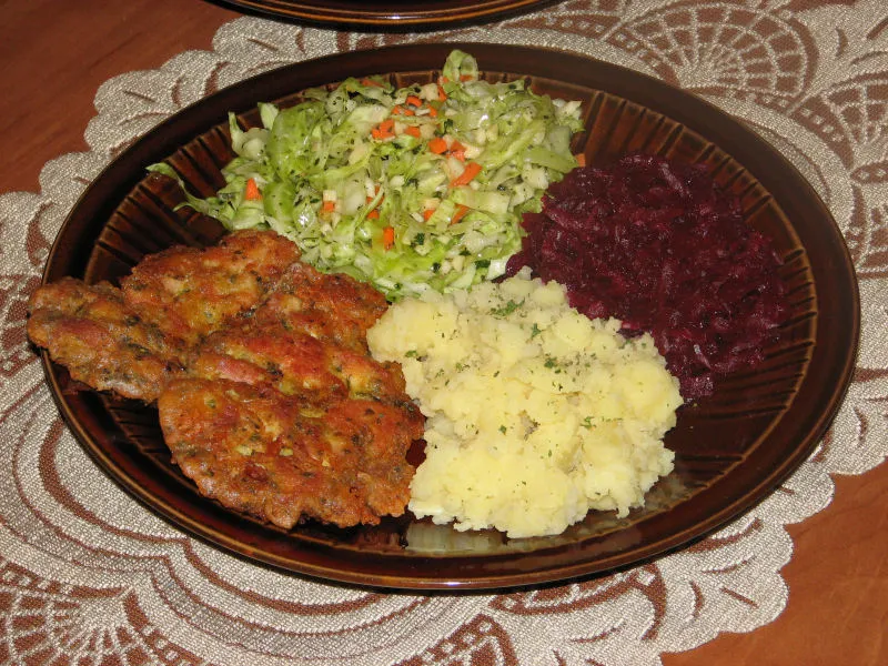 Kotleciki z filetu kurczaka i majonezu
