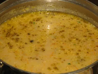 Delikatna zupa ziemniaczana z grzybami - 11