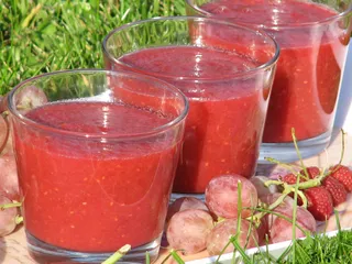Koktajl winogronowy z malinami - 8