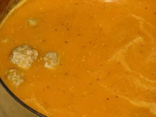 Zupa pomidorowa krem z czosnkowymi pulpecikami - 13