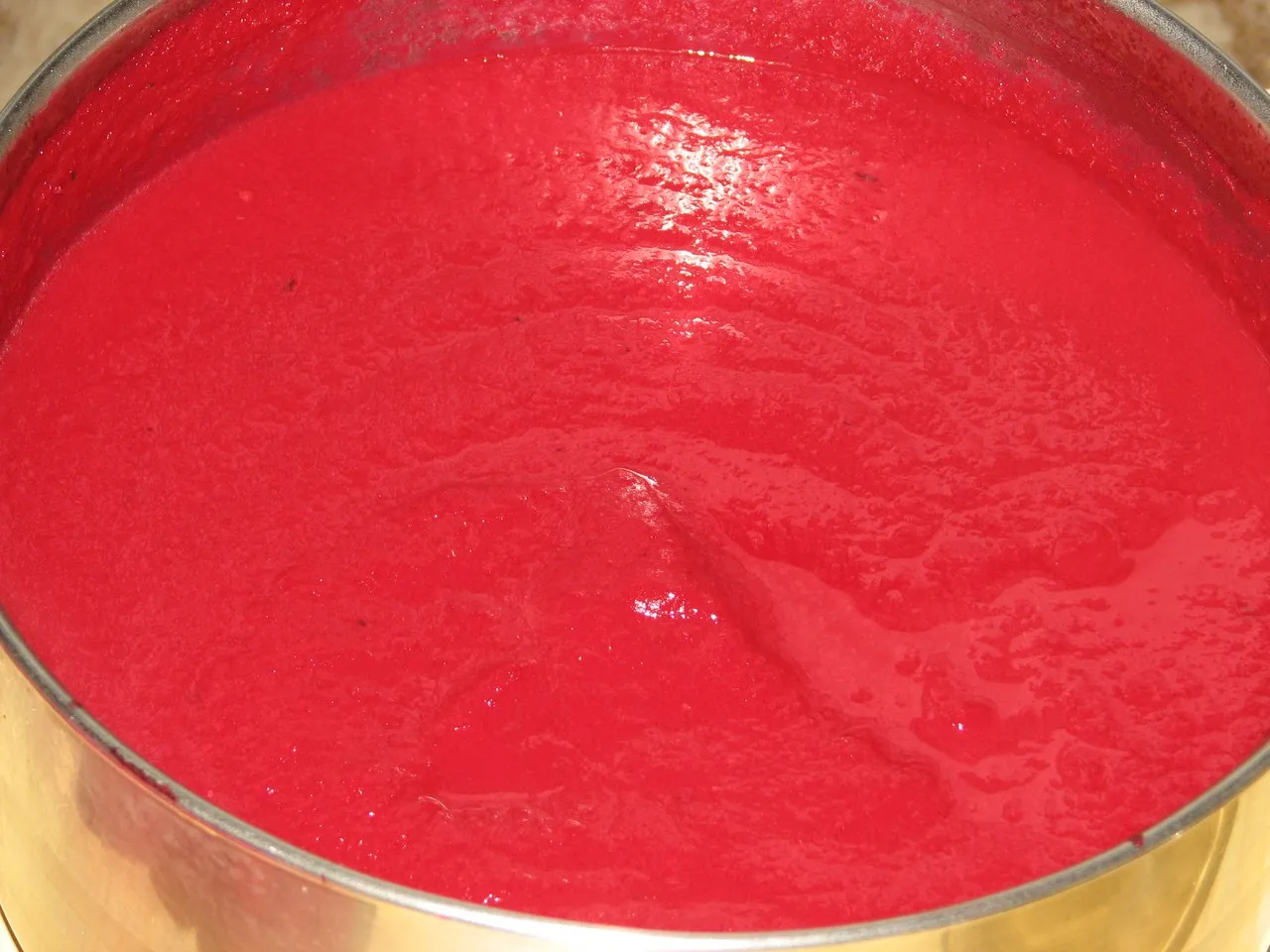 Zupa krem z czerwonych buraków