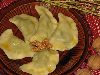 Pierogi z makiem i bakaliami - 25