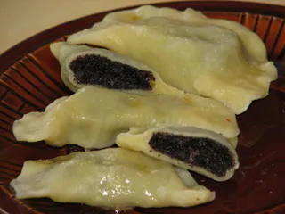 Pierogi z makiem i bakaliami - 28