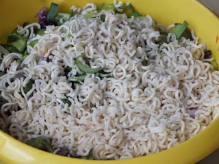 Chrupiąca sałatka na sylwestrowe przyjęcie - 10