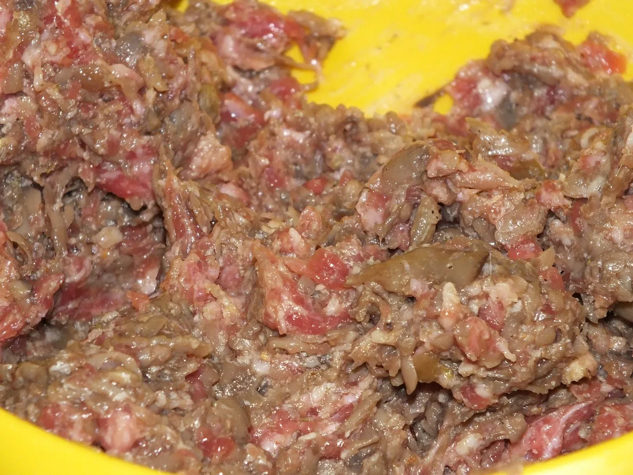 Kotlety mielone w pieczarkowej odsłonie