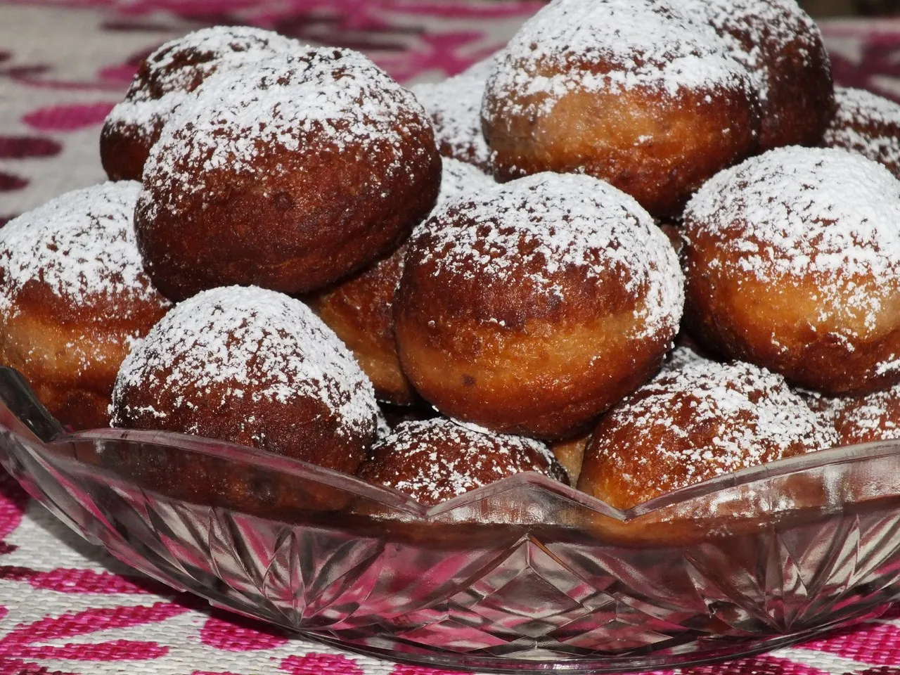 Orzechowe pączki