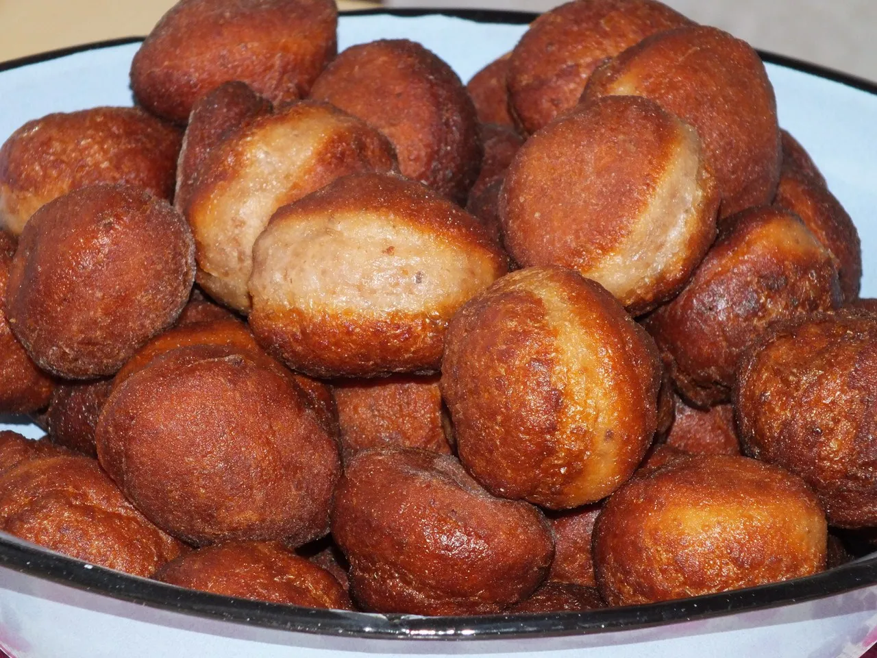 Orzechowe pączki