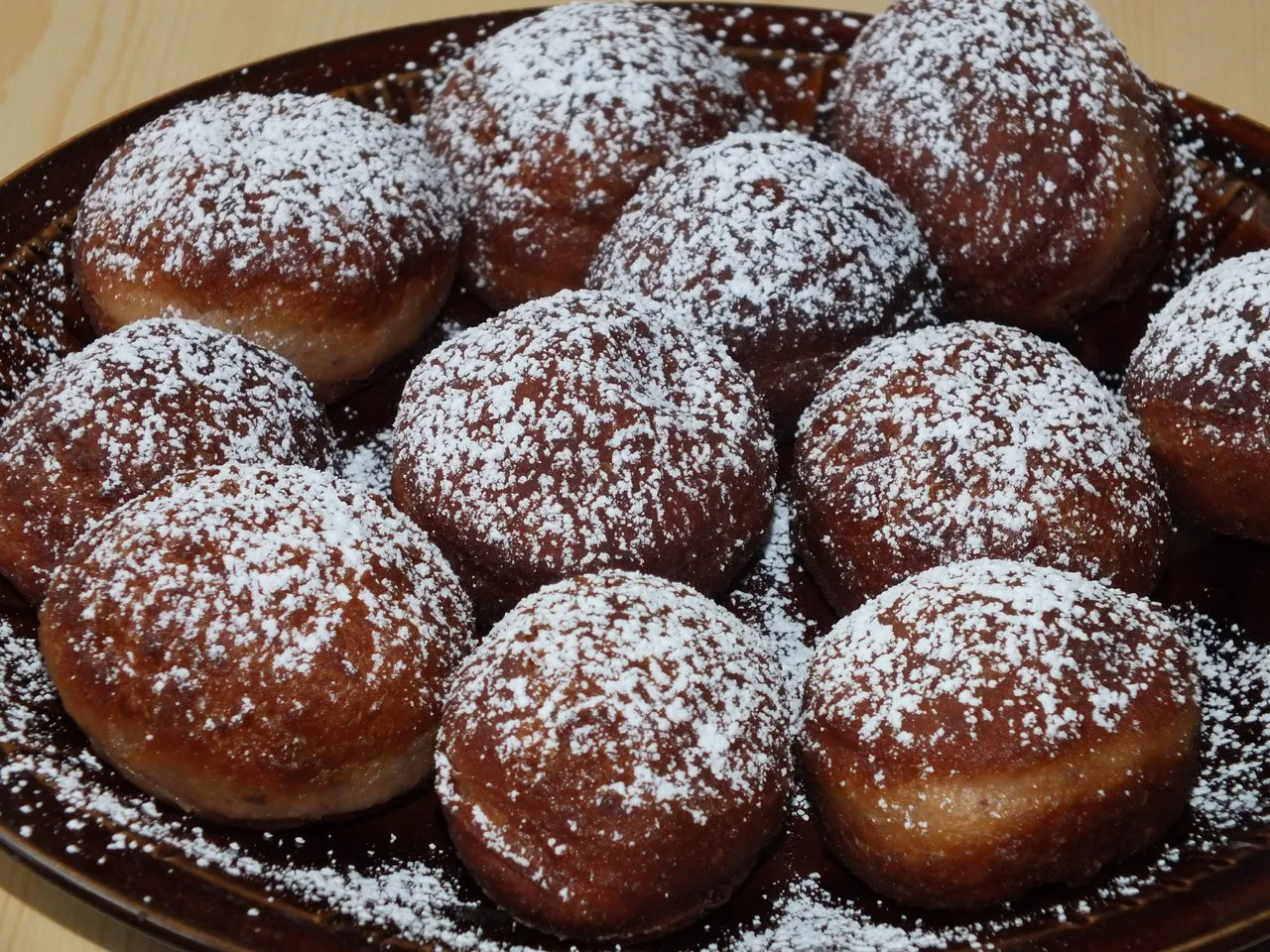 Orzechowe pączki